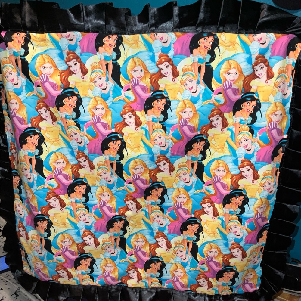 Disney Princess lap cover with Black Trim